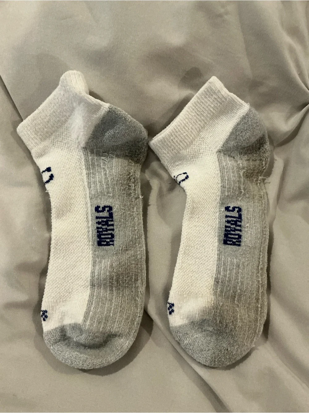 EUC - Men's KC Royals Low-Cut Athletic Socks - 3 pairs - ONE SIZE